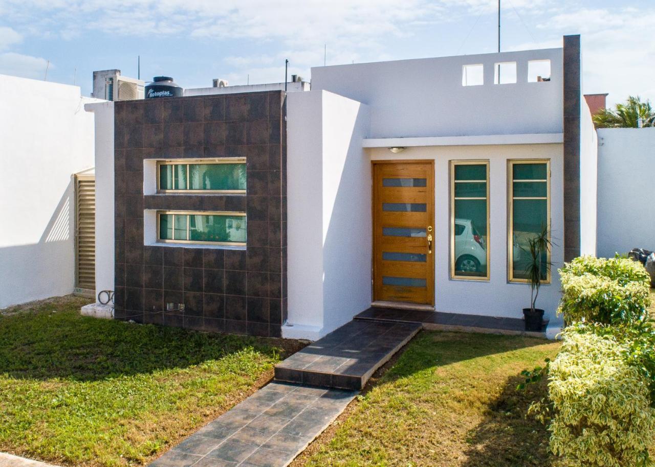 Vila Casa Moderna En Segura Residencial Hacienda Chetumal Exteriér fotografie